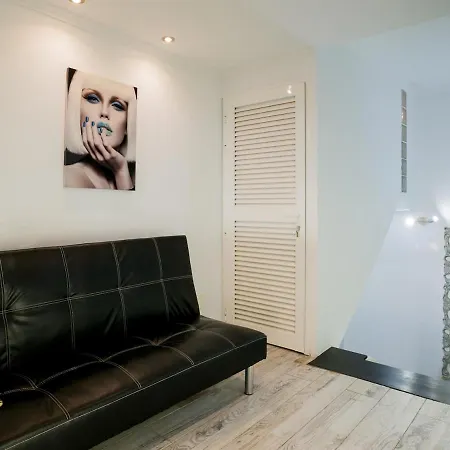 204 Atalaya 2 Bedrooms, Sea View, Private Parking Apartamento